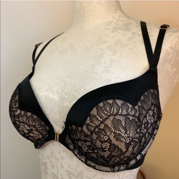 VS front closure padded bra - Picture 3 of 6